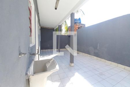 Casa para alugar com 110m², 3 quartos e sem vagaÁrea de Serviço