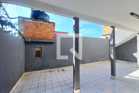Vista do Quarto 2 de casa para alugar com 3 quartos, 110m² em Jardim Yeda, Campinas