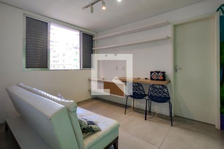Sala de apartamento para alugar com 1 quarto, 40m² em Tupi, Praia Grande