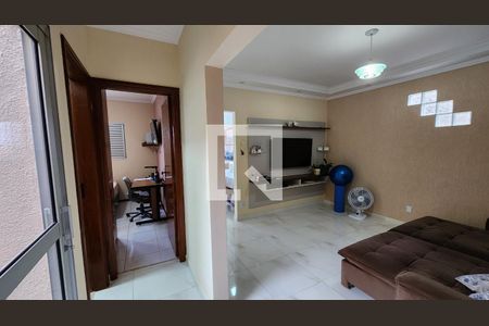 Sala de casa à venda com 3 quartos, 246m² em Medeiros, Jundiaí