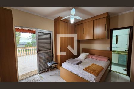 Casa à venda com 246m², 3 quartos e 2 vagasQuarto 3 - Suíte