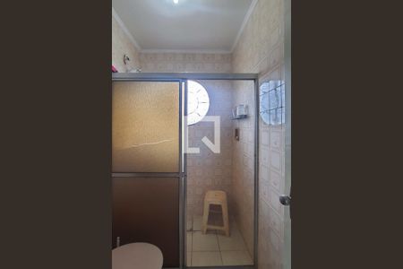 Casa à venda com 275m², 3 quartos e 2 vagas Casa à venda com 275m², 3 quartos e 2 vagasBanheiro da Suíte