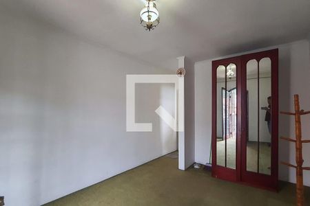 Casa à venda com 275m², 3 quartos e 2 vagas Casa à venda com 275m², 3 quartos e 2 vagasSuíte