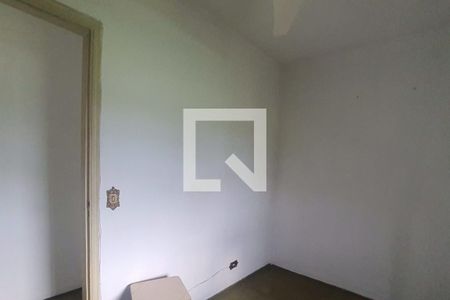 Casa à venda com 275m², 3 quartos e 2 vagas Casa à venda com 275m², 3 quartos e 2 vagasQuarto 2