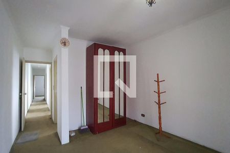 Casa à venda com 275m², 3 quartos e 2 vagas Casa à venda com 275m², 3 quartos e 2 vagasSuíte