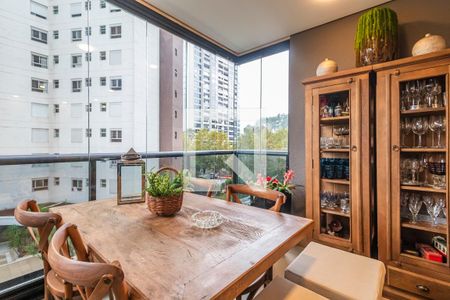 Varanda de apartamento para alugar com 2 quartos, 85m² em Dezoito do Forte Empresarial/alphaville., Barueri