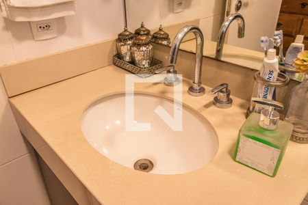 Apartamento para alugar com 85m², 2 quartos e 2 vagasBanheiro da Suíte 1