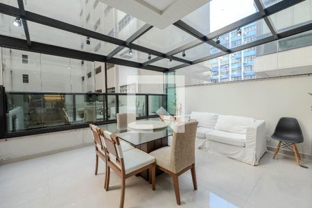 Cozinha  de apartamento à venda com 1 quarto, 58m² em Bela Vista, São Paulo