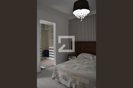 Suíte de casa para alugar com 3 quartos, 210m² em Parolin, Curitiba