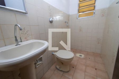 Banheiro  de casa para alugar com 1 quarto, 65m² em Chácara Belenzinho, São Paulo