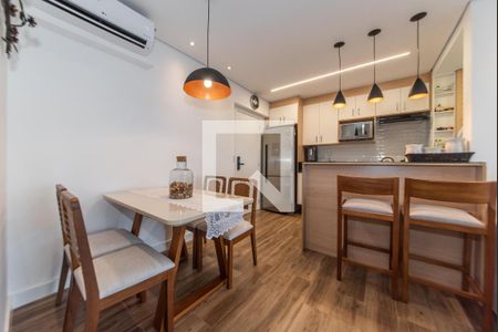 Sala de apartamento à venda com 2 quartos, 62m² em Vila Guarani, São Paulo