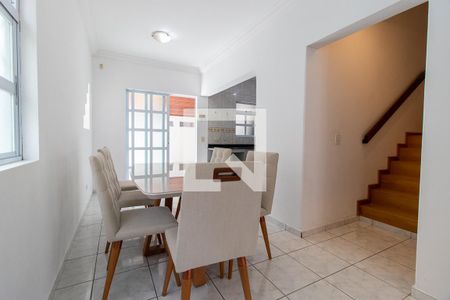 Sala de Jantar de casa de condomínio para alugar com 3 quartos, 225m² em Uberaba, Curitiba
