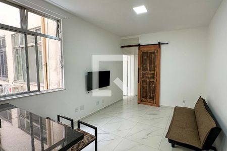 Sala de apartamento para alugar com 1 quarto, 38m² em Copacabana, Rio de Janeiro