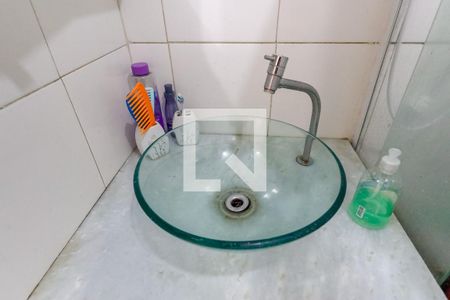 Casa à venda com 350m², 4 quartos e 2 vagas Casa à venda com 350m², 4 quartos e 2 vagasBanheiro 2