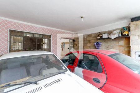 Casa à venda com 350m², 4 quartos e 2 vagas Casa à venda com 350m², 4 quartos e 2 vagasGaragem