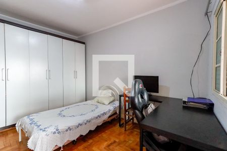 Casa à venda com 350m², 4 quartos e 2 vagas Casa à venda com 350m², 4 quartos e 2 vagasQuarto 3