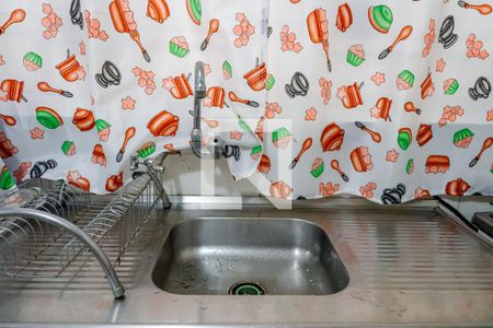 Casa à venda com 350m², 4 quartos e 2 vagas Casa à venda com 350m², 4 quartos e 2 vagasCozinha