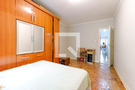 Casa à venda com 350m², 4 quartos e 2 vagas Casa à venda com 350m², 4 quartos e 2 vagasQuarto 4