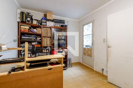 Casa à venda com 350m², 4 quartos e 2 vagas Casa à venda com 350m², 4 quartos e 2 vagasQuarto 2