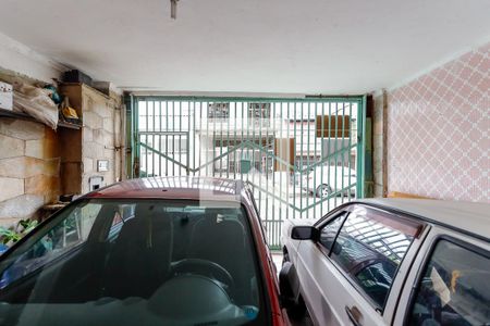 Casa à venda com 350m², 4 quartos e 2 vagas Casa à venda com 350m², 4 quartos e 2 vagasGaragem