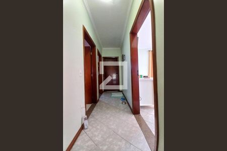 Corredor de casa à venda com 3 quartos, 268m² em Jardim Carlos Lourenço, Campinas