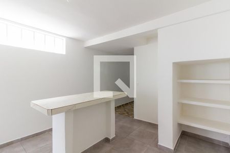 Casa para alugar com 97m², 2 quartos e 2 vagasCozinha