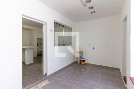 Casa para alugar com 97m², 2 quartos e 2 vagasÁrea de Serviço