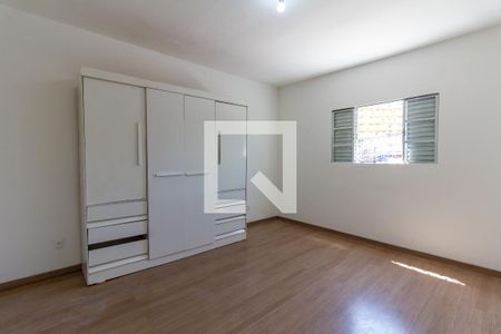 Quarto 1 de casa para alugar com 2 quartos, 97m² em Jardim Humaitá, São Paulo