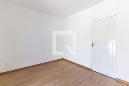 Quarto 2 de casa para alugar com 2 quartos, 97m² em Jardim Humaitá, São Paulo