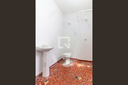 Casa para alugar com 97m², 2 quartos e 2 vagasBanheiro de serviço