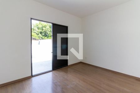 Quarto 2 de casa para alugar com 2 quartos, 97m² em Jardim Humaitá, São Paulo