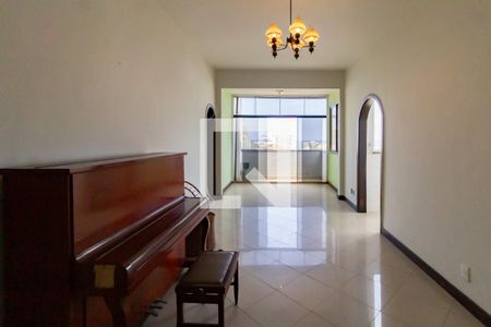 Sala  de apartamento à venda com 3 quartos, 109m² em Leblon, Rio de Janeiro