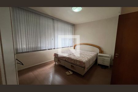 Apartamento à venda com 192m², 3 quartos e 1 vaga Apartamento à venda com 192m², 3 quartos e 1 vagaBanheiro da Suíte