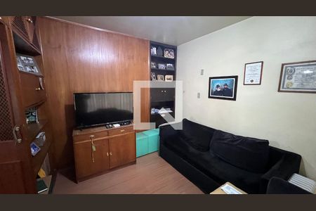 Sala de TV de apartamento para alugar com 3 quartos, 192m² em Cerqueira César, São Paulo