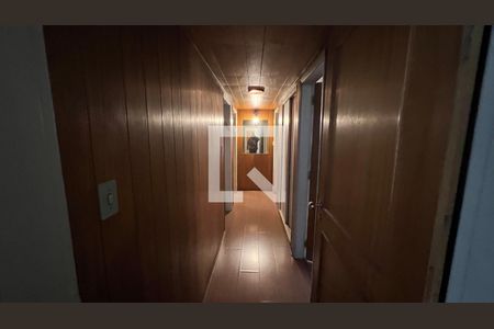 Apartamento à venda com 192m², 3 quartos e 1 vaga Apartamento à venda com 192m², 3 quartos e 1 vagaCorredor