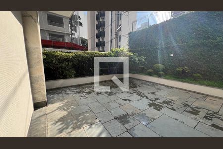 Apartamento à venda com 192m², 3 quartos e 1 vaga Apartamento à venda com 192m², 3 quartos e 1 vagaÁrea comum