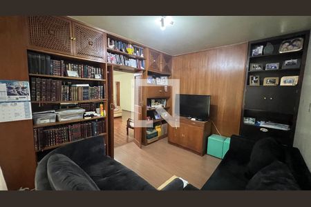 Sala de TV de apartamento para alugar com 3 quartos, 192m² em Cerqueira César, São Paulo