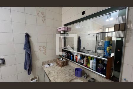 Apartamento à venda com 192m², 3 quartos e 1 vaga Apartamento à venda com 192m², 3 quartos e 1 vagaBanheiro da Suíte