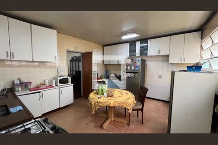Apartamento à venda com 192m², 3 quartos e 1 vaga Apartamento à venda com 192m², 3 quartos e 1 vagaCozinha