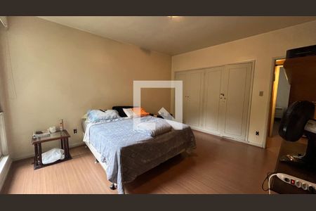 Apartamento à venda com 192m², 3 quartos e 1 vaga Apartamento à venda com 192m², 3 quartos e 1 vagaQuarto 2
