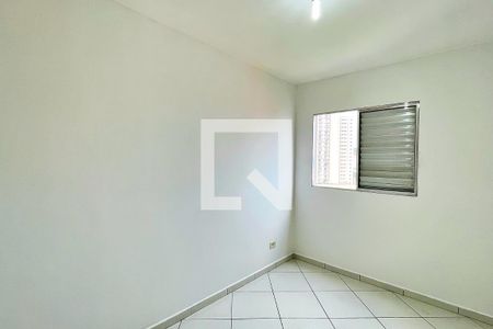 Quarto 1 de apartamento para alugar com 2 quartos, 52m² em Vila Galvão, Guarulhos