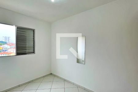 Quarto 1 de apartamento para alugar com 2 quartos, 52m² em Vila Galvão, Guarulhos