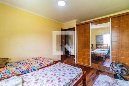 Casa à venda com 389m², 3 quartos e 2 vagasQuarto 01