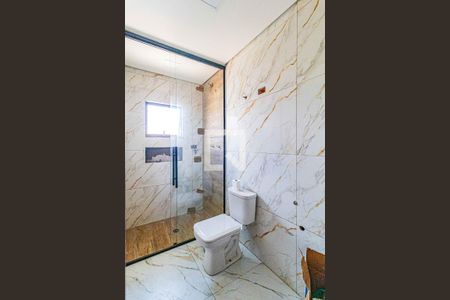 Casa à venda com 389m², 3 quartos e 2 vagasBanheiro social