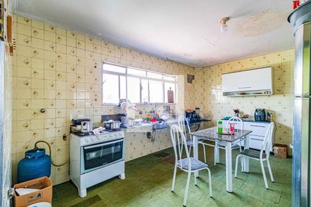 Casa à venda com 389m², 3 quartos e 2 vagasCozinha