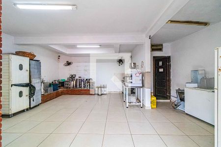 Casa à venda com 389m², 3 quartos e 2 vagasSalão