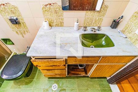 Casa à venda com 389m², 3 quartos e 2 vagasSuite - Banheiro