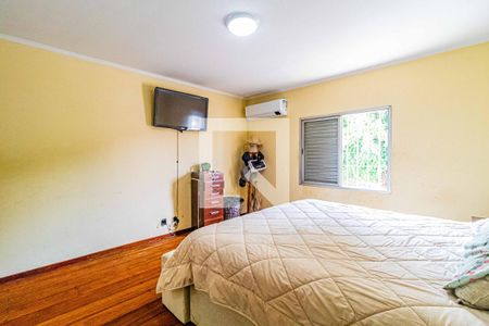 Casa à venda com 389m², 3 quartos e 2 vagasSuite