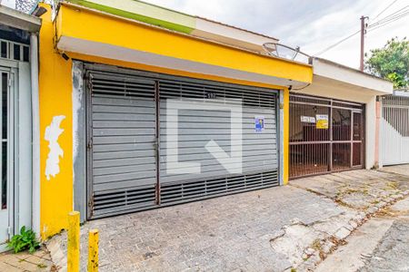 Casa à venda com 389m², 3 quartos e 2 vagasFachada