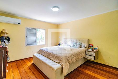 Casa à venda com 389m², 3 quartos e 2 vagasSuite